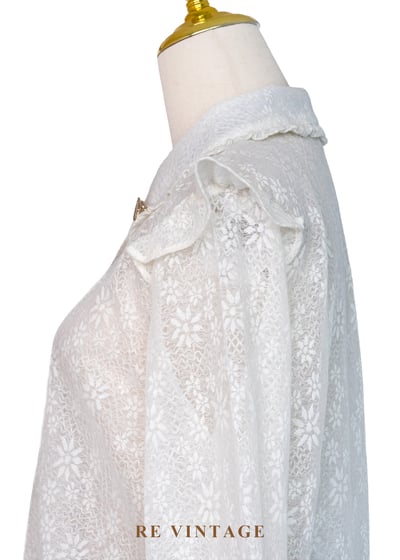 柔軟奶白少女緹花襯衫7