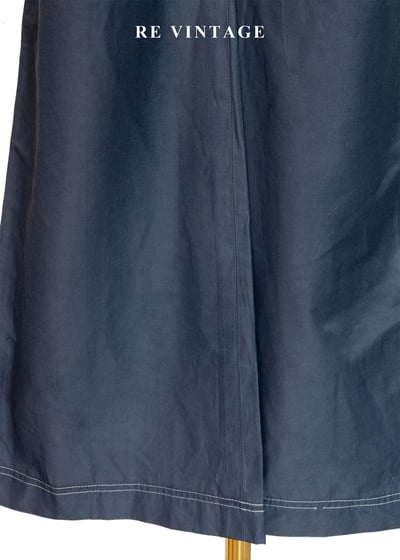 質感單品 - 光澤藍中腰喇叭褲5