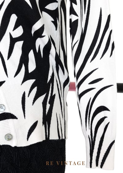 風中斑馬薄款針織上衣6