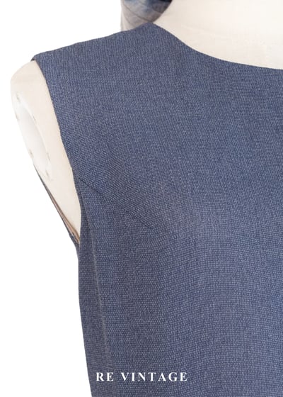 質感單品 - 線條俐落的銀釦迷你洋裝9