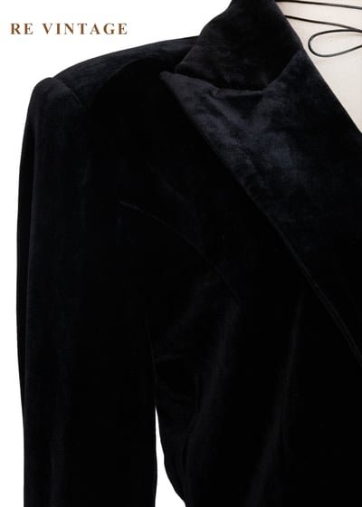 質感單品 - 金釦黑絨西裝外套6