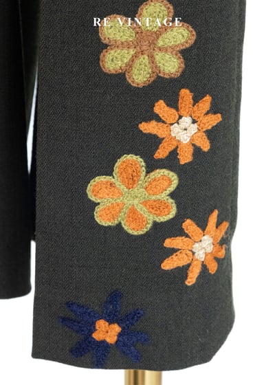 深苔綠活潑刺繡小花長褲（25"）8