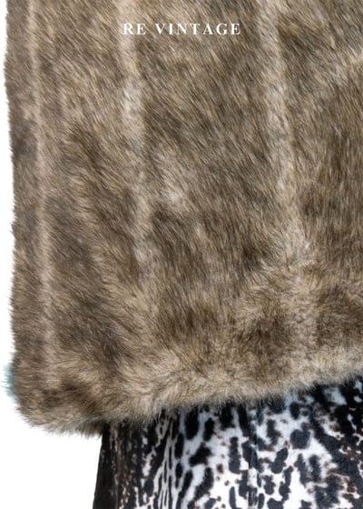 山谷の柔軟痕跡仿毛背心5