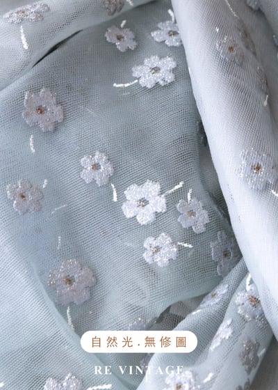 沉睡銀灰迷霧的精靈小花刺繡洋裝15
