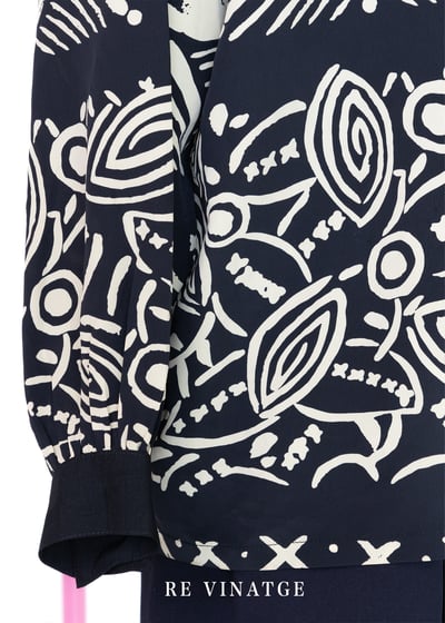 Dark Navy 米黃花花長袖襯衫4