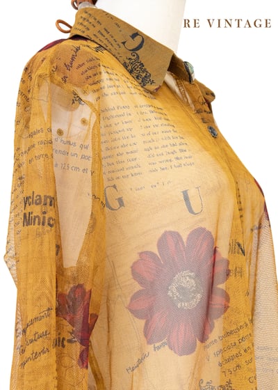 焦糖黃大紅花網紗長版襯衫7