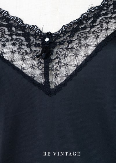 小魔女蕾絲小背心4