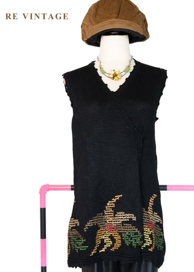 花朵十字繡圖騰針織背心1