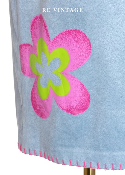 粉藍麂皮塗鴉花朵美裙（26"）6