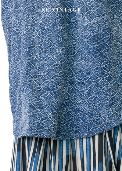 靛藍幾何紋理寬版上衣11