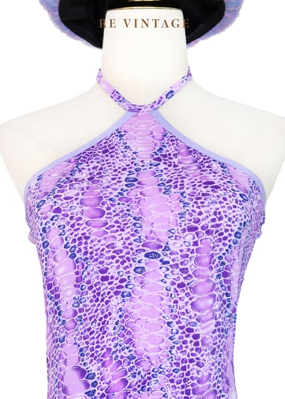 火辣の紫色系蛇皮紋路繞頸長洋裝3