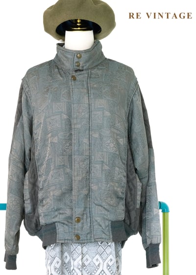 灰綠色霧裡紋路復古夾克外套1