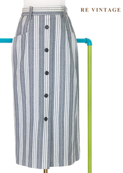 摩登序曲 - 奶油灰粗細條紋排扣直筒裙（25"）1