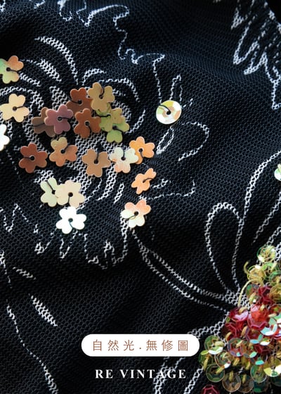 繁花餘燼 -亮片花卉透膚背心12