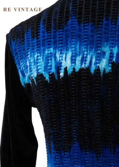 極光頻譜絨布長袖上衣10