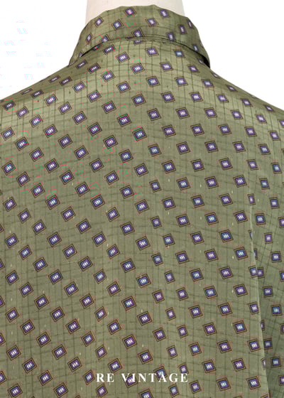 墨綠調幾何方塊輕薄襯衫11