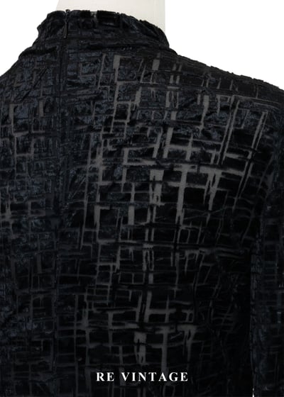 數位殘影燒絨上衣7