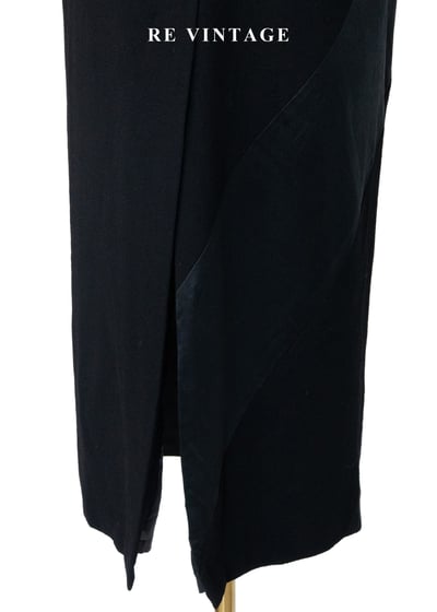 Minimalism 螺旋拼接線條美背細肩長洋裝14