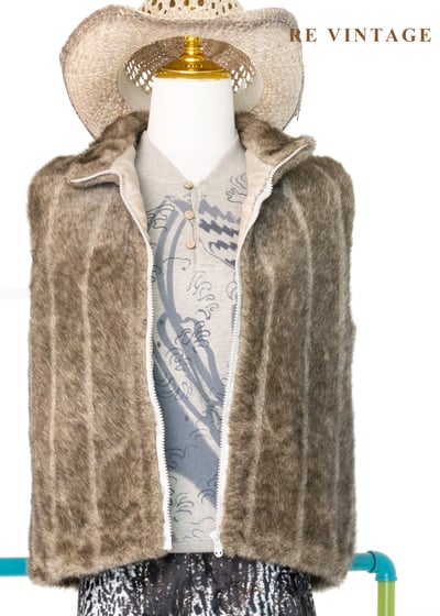 山谷の柔軟痕跡仿毛背心1