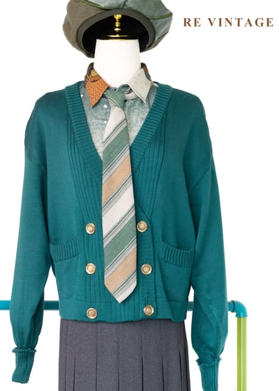 雙排雕花金釦暖綠色針織外套1