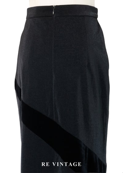 深邃層次流動弧形高腰長裙（24"）9