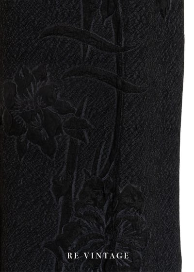 暗黑中的浮雕花長裙（27-34"）4