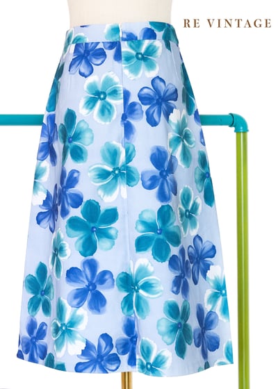 Icy Blue 藍花盛開中長裙（25"）7