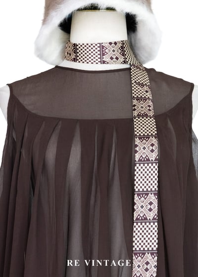 深褐流沙 - 極簡透感壓褶雪紡背心4