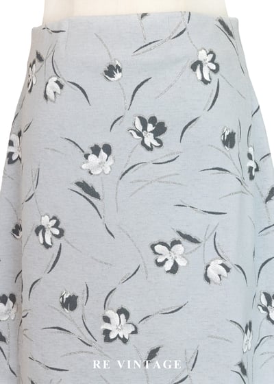 淺灰色柔軟小白花短裙（26-28"）8