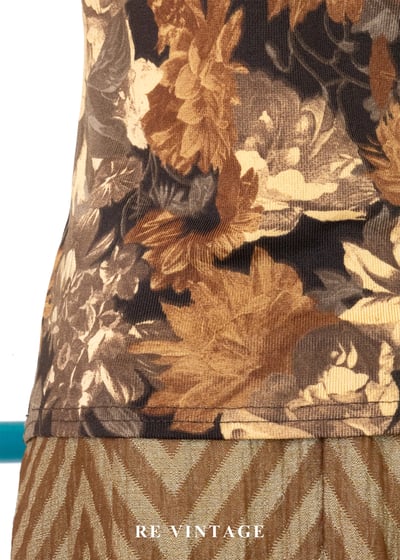 午後花市焦糖色上衣8