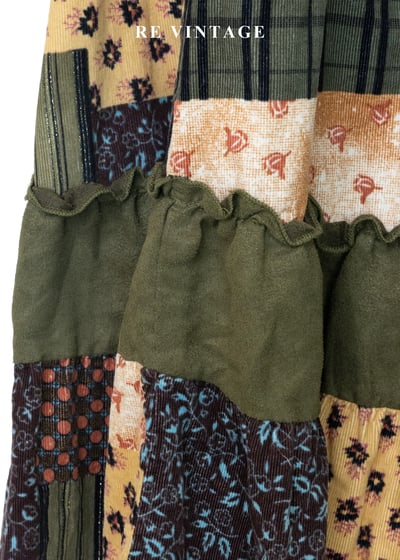 大地色碎花交響拼貼絨布長裙（22-28"）6