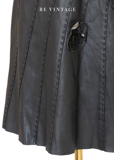 立體小花皮革美裙（26"）4