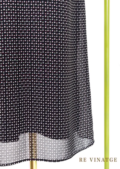 迷你小花瓣黑色中長裙5