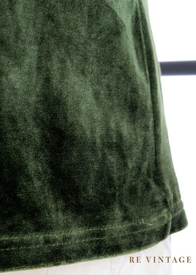 Courtyard Green 玫瑰絨布上衣8