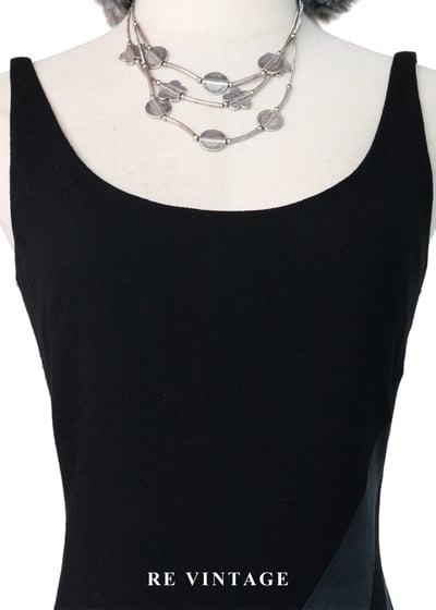 Minimalism 螺旋拼接線條美背細肩長洋裝5