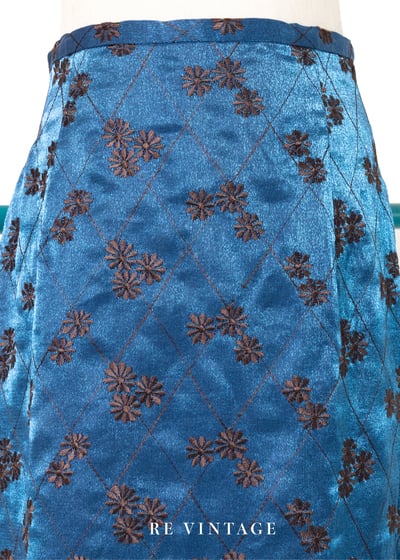 Imperial  Blue 菱格小花光澤及膝裙（27"）3