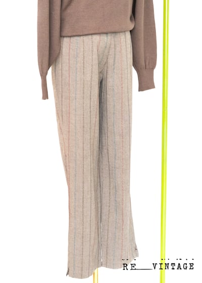 質感非常漂亮の彩色線條直筒褲7