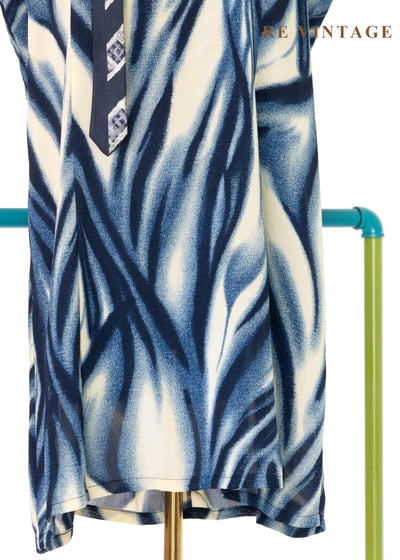 藍流波紋優雅流向洋裝4