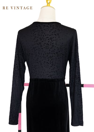 迷你小花透膚絨布長洋裝11