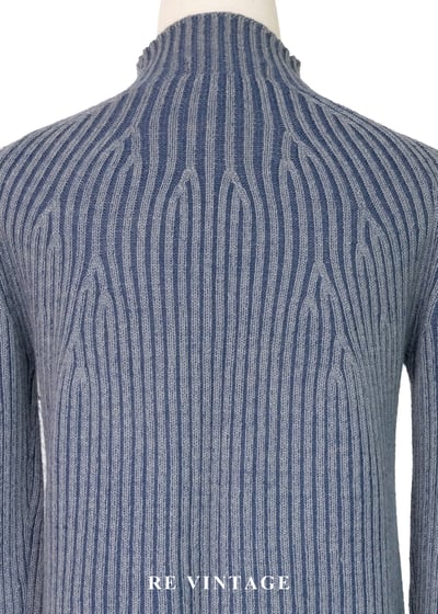 洗舊藍放射立體線條織紋套頭毛衣8