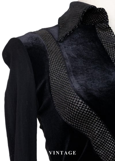 夜光弧線拼接電流黑系上衣7