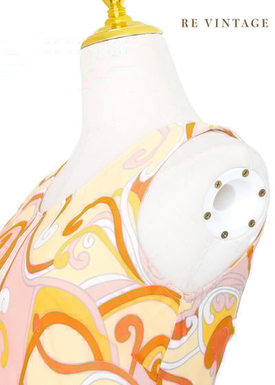 粉橘色浪漫印花洋裝12