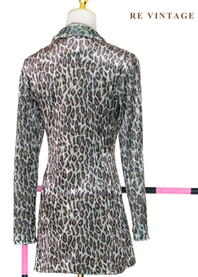 叢林獵手 - 冷調灰綠系豹紋絨布迷你洋裝10