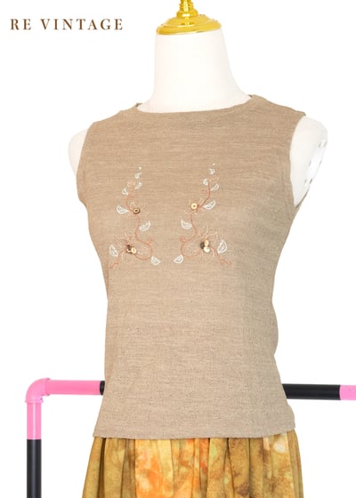 咖啡牛奶色木珠小花小背心9