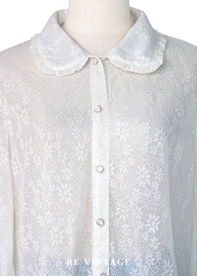 柔軟奶白少女緹花襯衫3