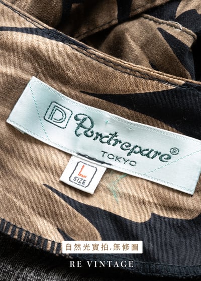 褐色大花黑底復古洋裝21