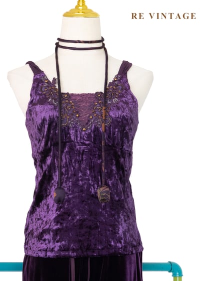 Whisper of the velvet night 絨布背心1