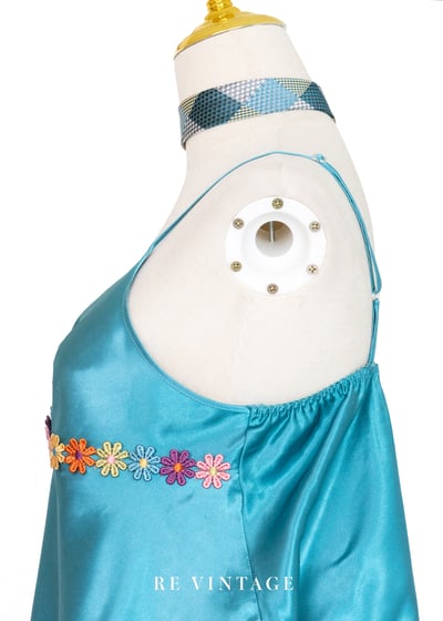 絲滑湖面彩花小背心8