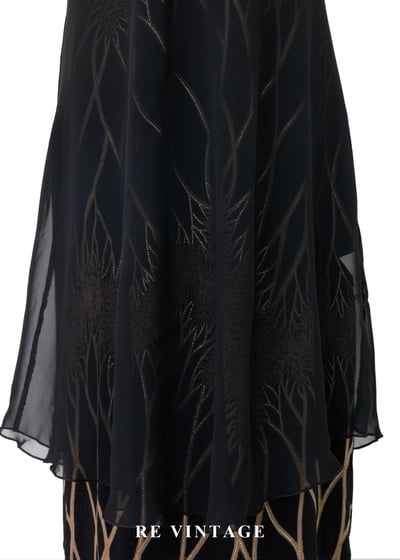 金線刺繡黑透膚細肩帶背心10