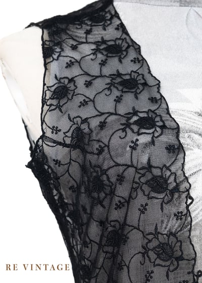 Black Flowers 神秘黑蕾絲長版背心8